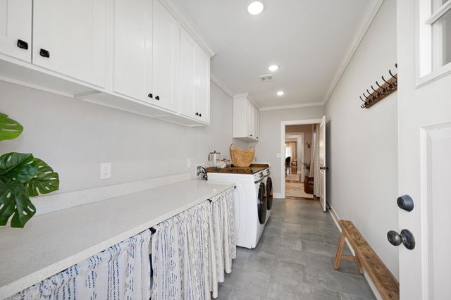 741 E 16th Street, Houston, TX 77008