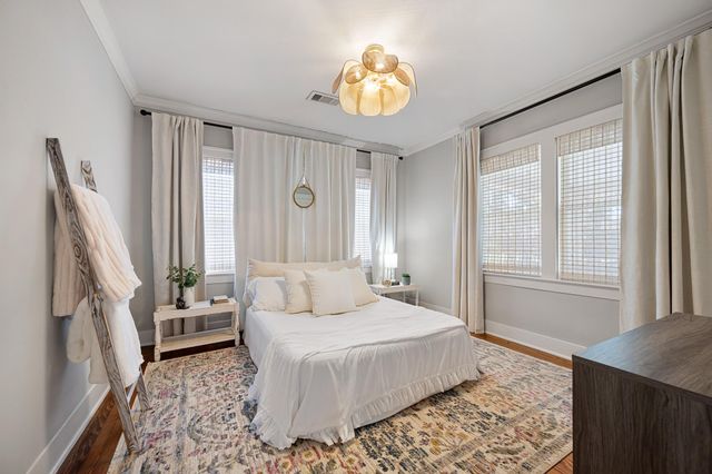 741 E 16th Street, Houston, TX 77008