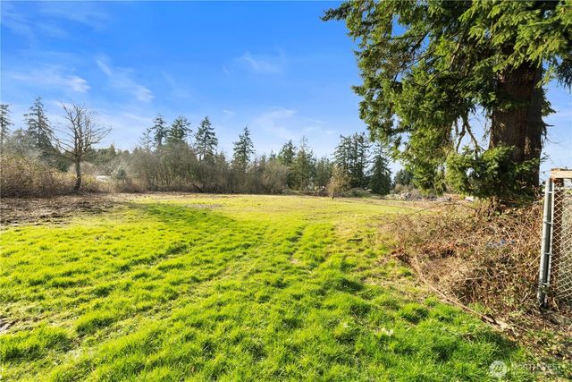 10114 Canyon Road E, Puyallup, WA 98373