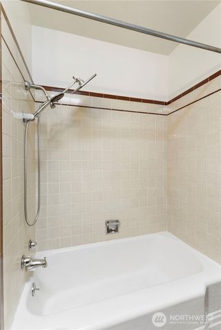 10114 Canyon Road E, Puyallup, WA 98373