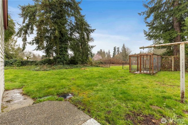 10114 Canyon Road E, Puyallup, WA 98373