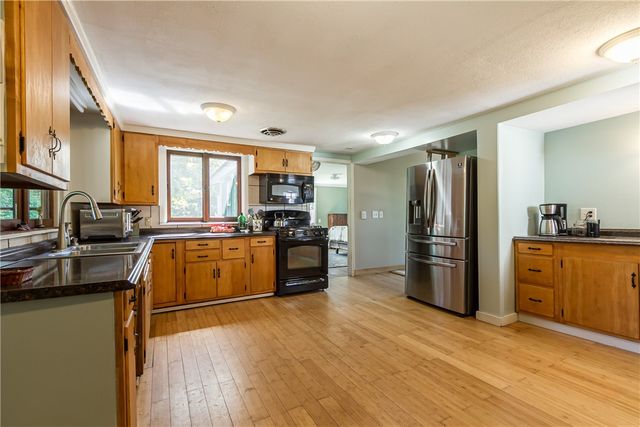 7625 West Port Bay Road, Huron, NY 14590