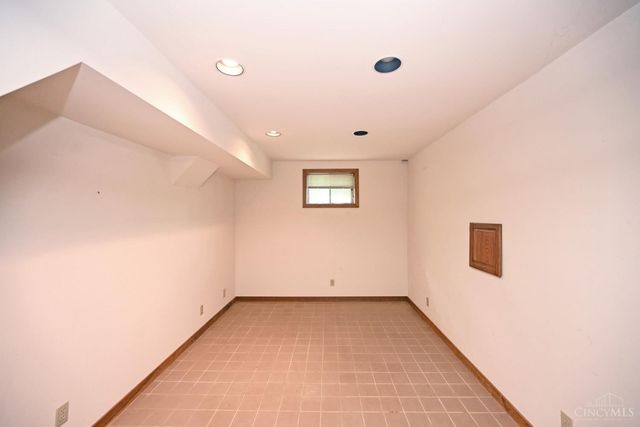 9637 Ash Court, Blue Ash, OH 45242