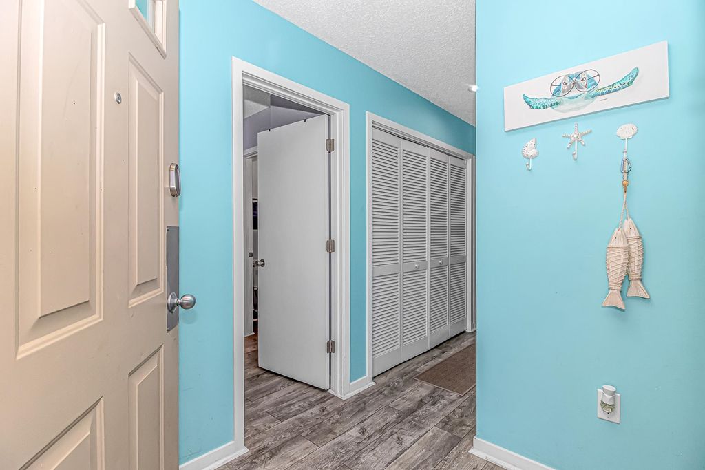 201 Westleton Dr Apt 10G, Myrtle Beach, SC 29572 — photo 3