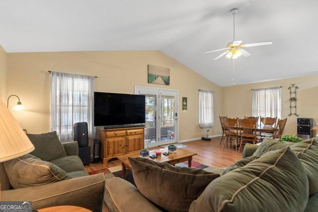 462 Rockville Springs Drive, Eatonton, GA 31024