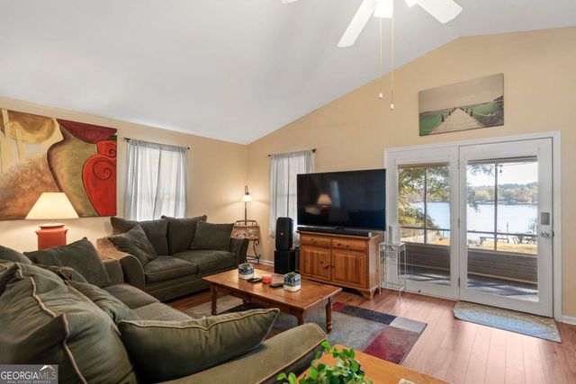 462 Rockville Springs Drive, Eatonton, GA 31024