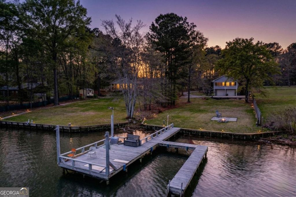 462 Rockville Springs Drive, Eatonton, GA 31024
