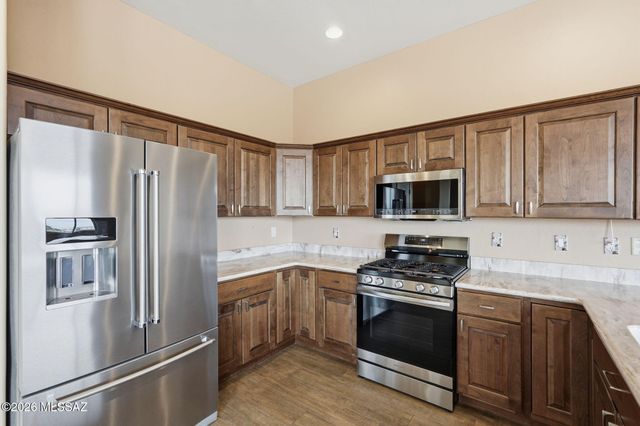 2156 W Calle Casas Lindas, Green Valley, AZ 85622