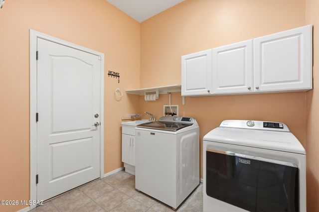 2156 W Calle Casas Lindas, Green Valley, AZ 85622