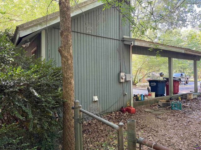 1199 Runnymede Lane, Macon, GA 31220