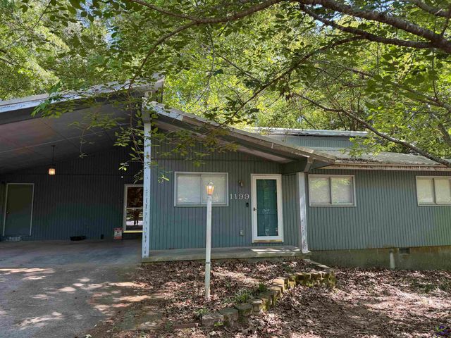1199 Runnymede Lane, Macon, GA 31220