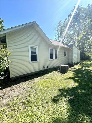 202 Hunt Street, Wellsville, KS 66092