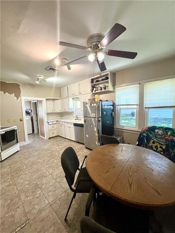 202 Hunt Street, Wellsville, KS 66092