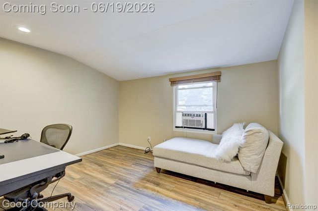 540 W Breckenridge Street, Ferndale, MI 48220