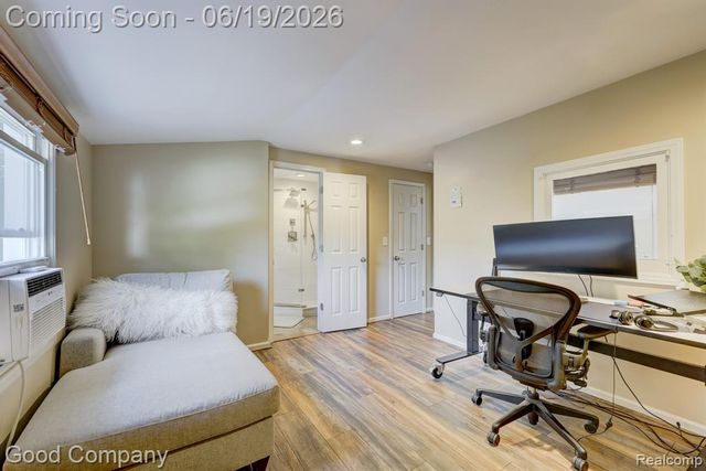 540 W Breckenridge Street, Ferndale, MI 48220