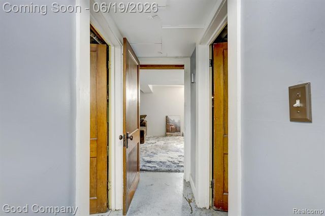 540 W Breckenridge Street, Ferndale, MI 48220
