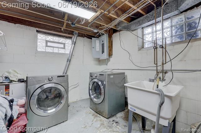 540 W Breckenridge Street, Ferndale, MI 48220