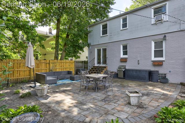 540 W Breckenridge Street, Ferndale, MI 48220