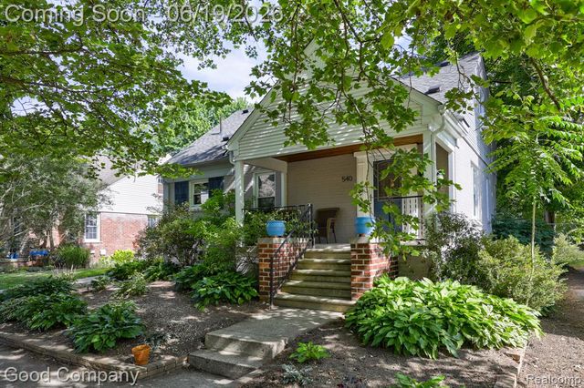 540 W Breckenridge Street, Ferndale, MI 48220