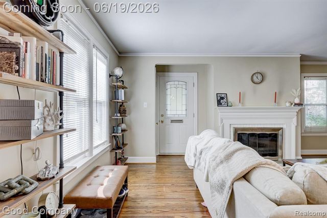 540 W Breckenridge Street, Ferndale, MI 48220
