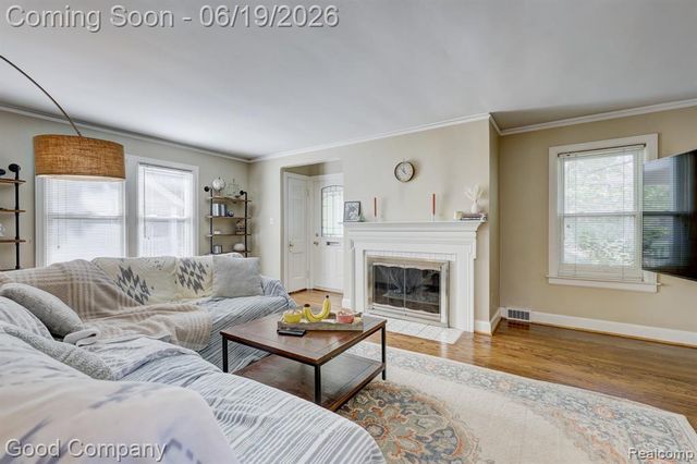 540 W Breckenridge Street, Ferndale, MI 48220