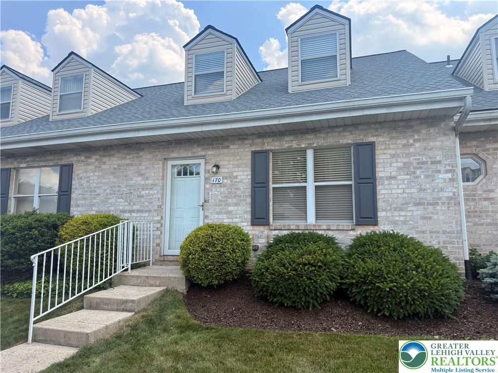 170 Springhouse Road, Allentown City, PA 18104