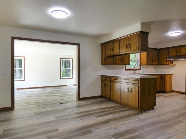 4347 SANDY LANE, Suamico, WI 54173