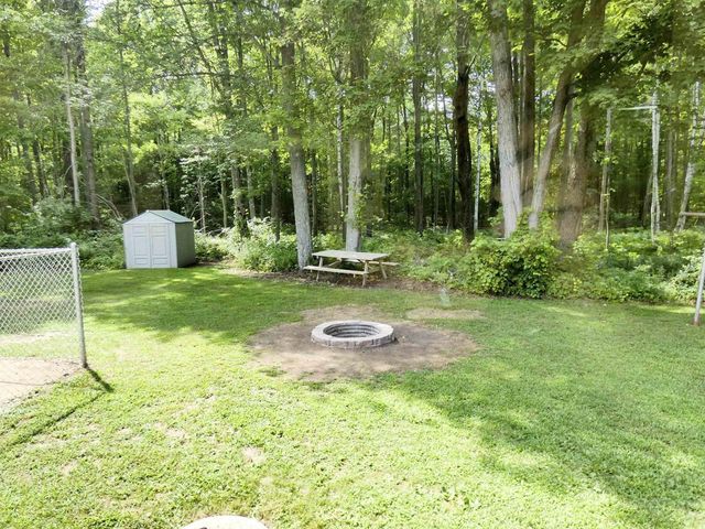 4347 SANDY LANE, Suamico, WI 54173