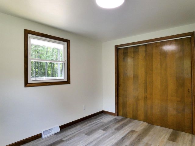 4347 SANDY LANE, Suamico, WI 54173