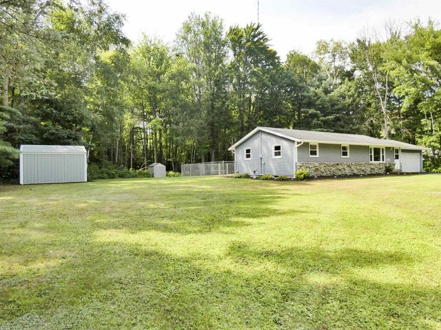 4347 SANDY LANE, Suamico, WI 54173