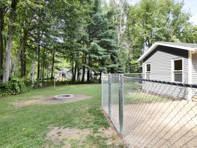 4347 SANDY LANE, Suamico, WI 54173