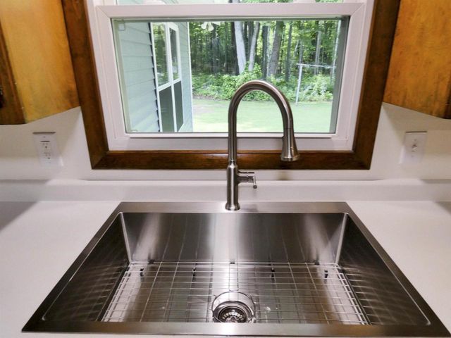 4347 SANDY LANE, Suamico, WI 54173