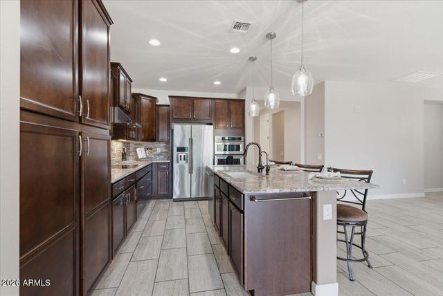 20790 W HILLCREST Boulevard, Buckeye, AZ 85396