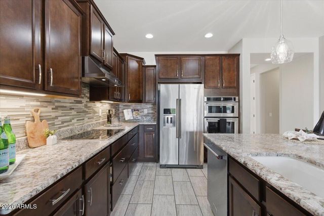 20790 W HILLCREST Boulevard, Buckeye, AZ 85396