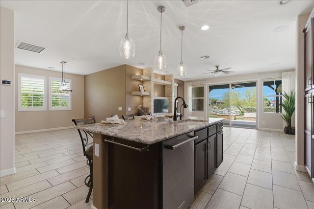 20790 W HILLCREST Boulevard, Buckeye, AZ 85396