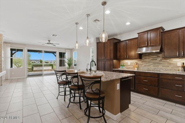 20790 W HILLCREST Boulevard, Buckeye, AZ 85396