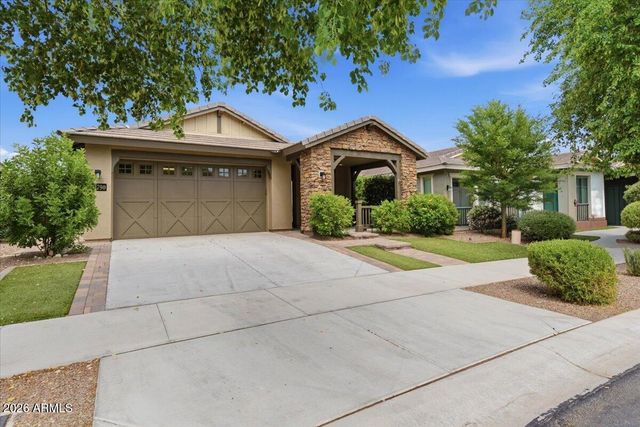 20790 W HILLCREST Boulevard, Buckeye, AZ 85396