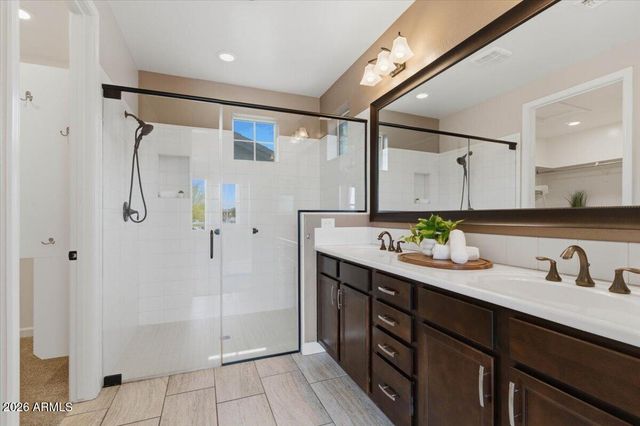 20790 W HILLCREST Boulevard, Buckeye, AZ 85396