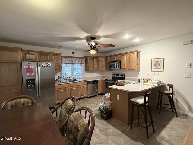 100 Point Breeze Road, Saratoga Springs, NY 12866