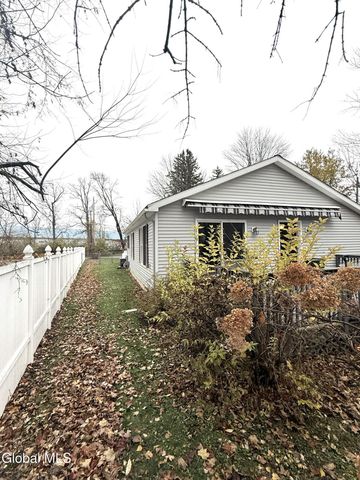 100 Point Breeze Road, Saratoga Springs, NY 12866