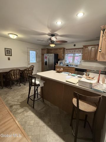 100 Point Breeze Road, Saratoga Springs, NY 12866