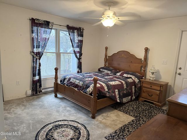 100 Point Breeze Road, Saratoga Springs, NY 12866