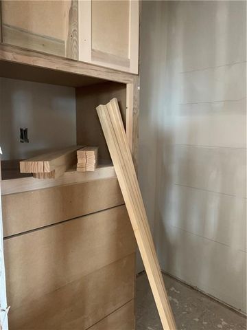 10411 N Liberty Street, Kansas City, MO 64155