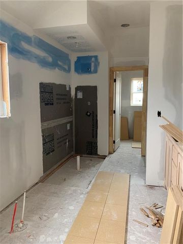 10411 N Liberty Street, Kansas City, MO 64155