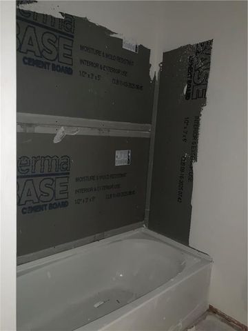 10411 N Liberty Street, Kansas City, MO 64155