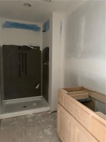 10411 N Liberty Street, Kansas City, MO 64155