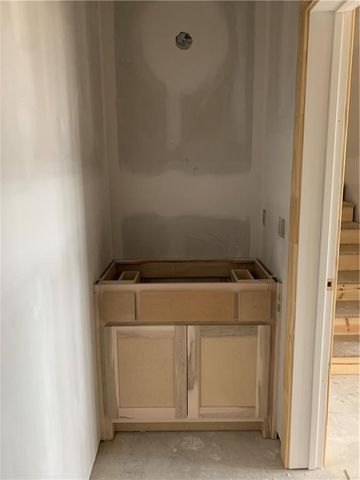 10411 N Liberty Street, Kansas City, MO 64155