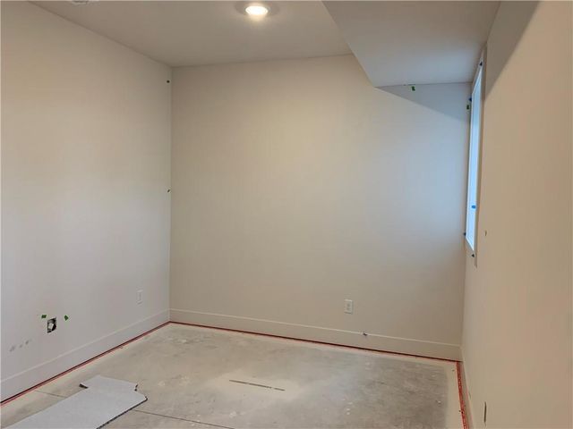 10411 N Liberty Street, Kansas City, MO 64155