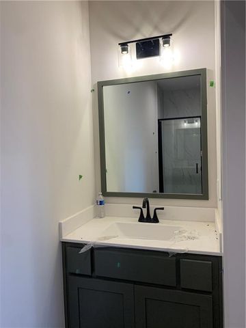 10411 N Liberty Street, Kansas City, MO 64155