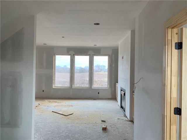 10411 N Liberty Street, Kansas City, MO 64155